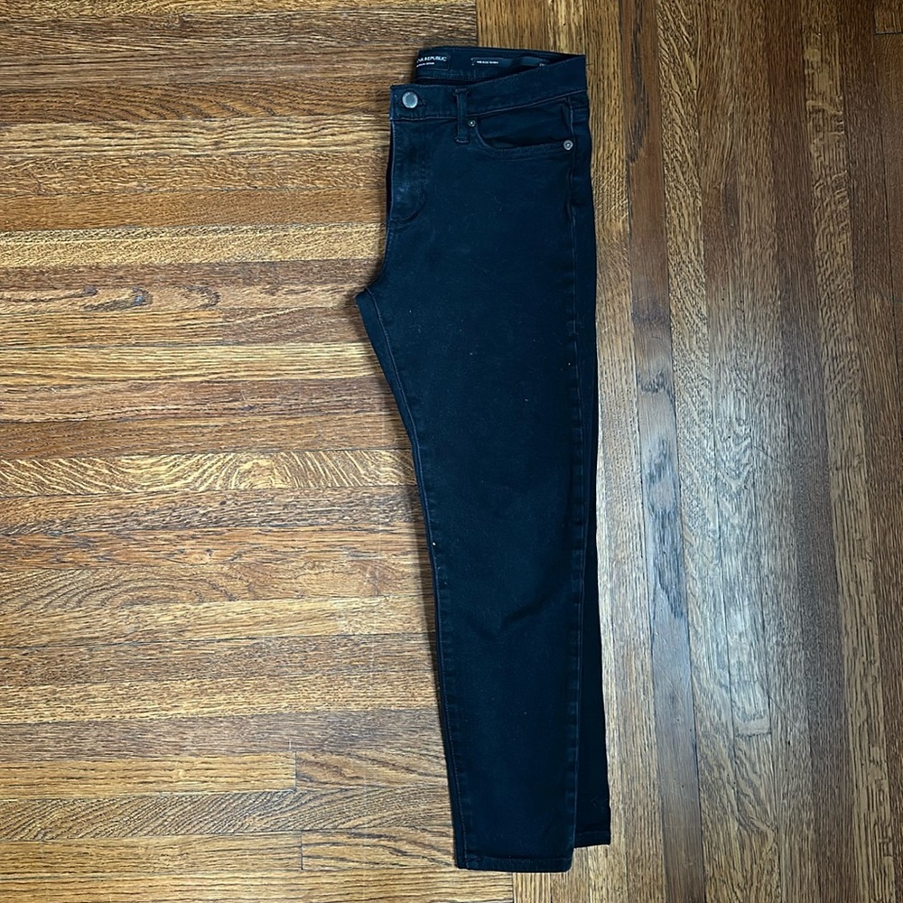 Banana Republic Black Skinny Jeans. 28short